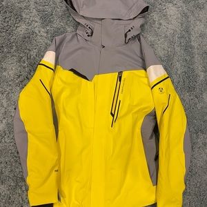 Snow Winter mens Obermeyer Jacket, color is yellow and gray.